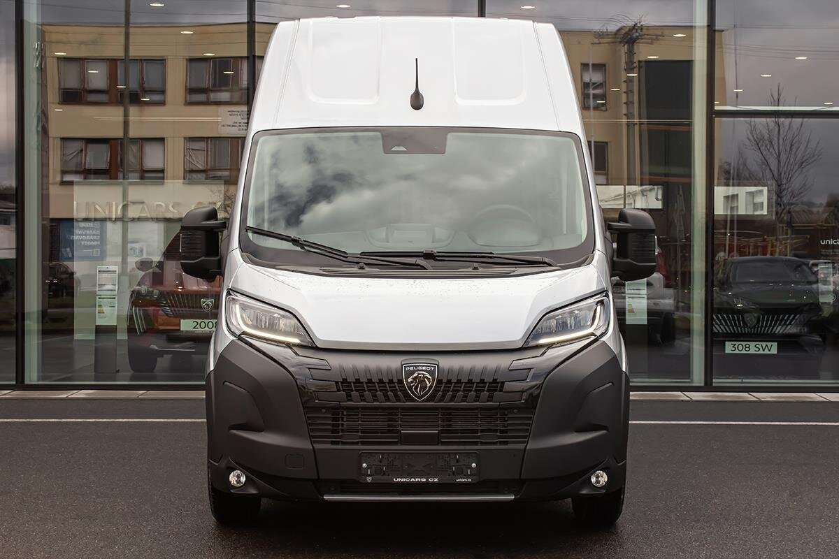 Peugeot Boxer Ostatní 2,2 l 132 kw