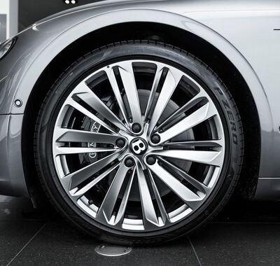 Bentley Continental GT 21