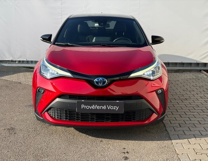 Toyota C-HR SUV 1,8 l 72 kw