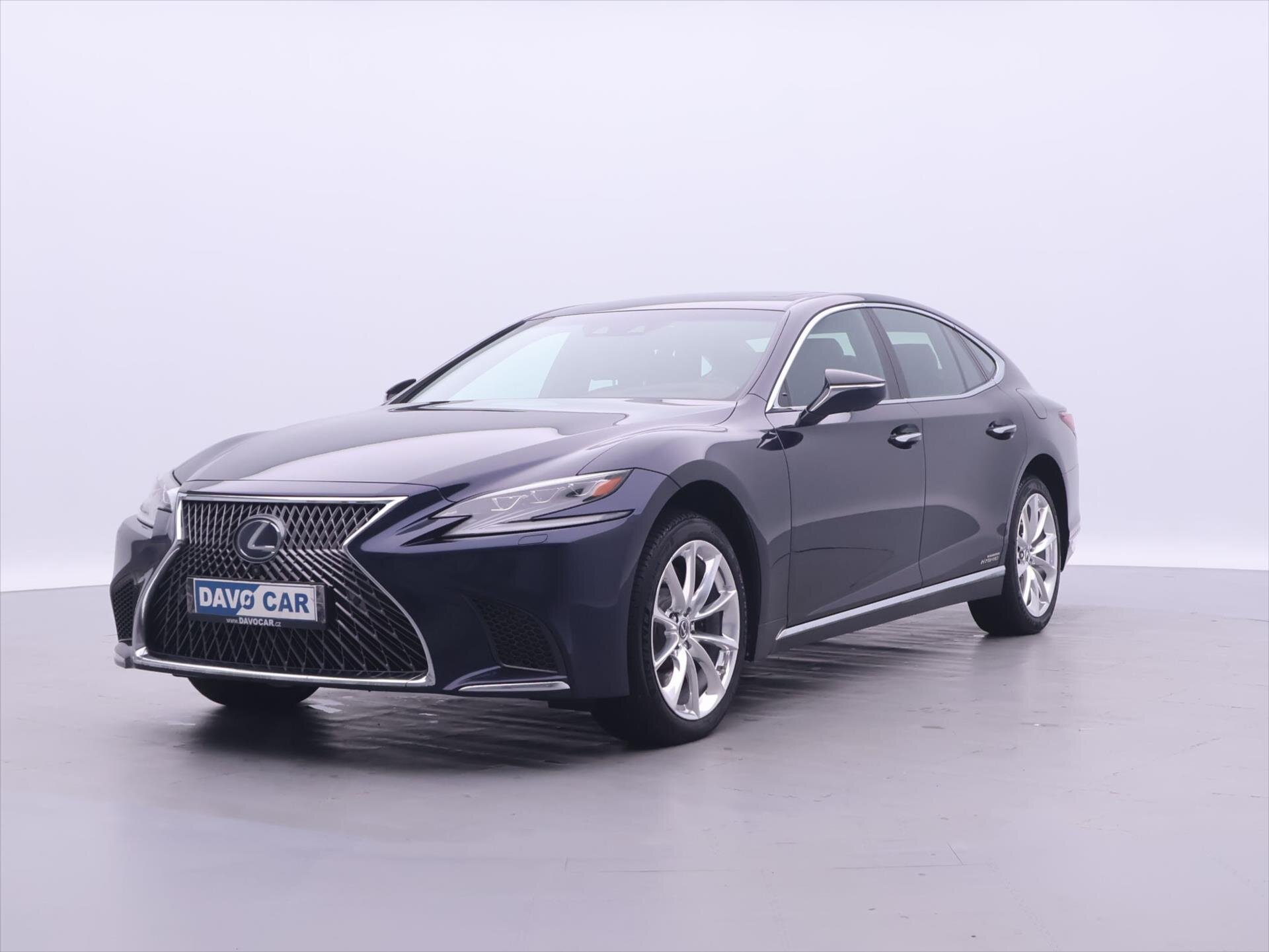 Lexus LS 500h Sedan / Limuzína 3,5 l 220 kw