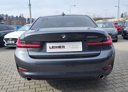 BMW Řada 3 Sedan / Limuzína 2,0 l 215 kw