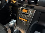 Toyota Avensis Liftback 1,8 l 95 kw