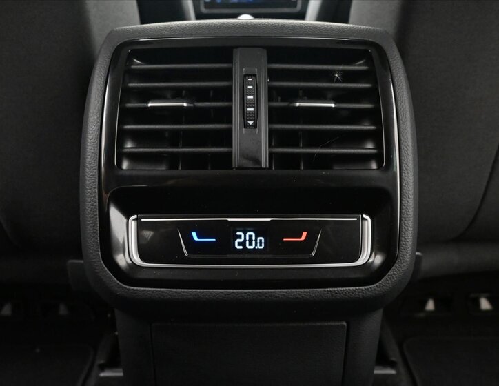 Volkswagen Passat Kombi 2,0 l 110 kw