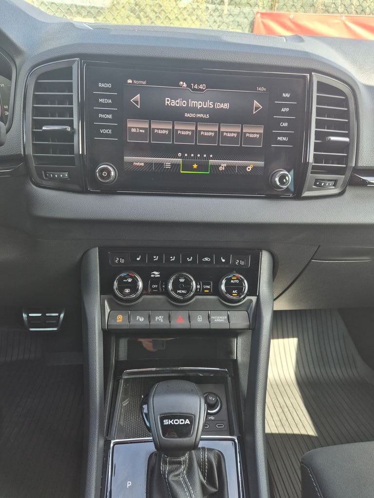 Škoda Karoq SUV / Terénní 1,5 l 110 kw