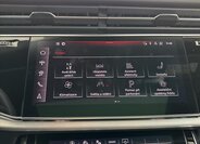 Audi Q8 SUV / Terénní 3,0 l 210 kw