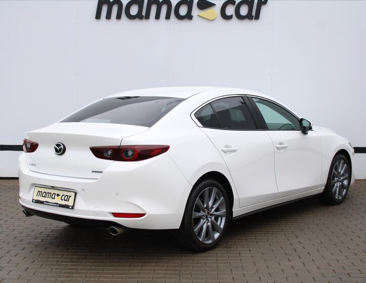 Mazda 3 Sedan 2,0 l 90 kw
