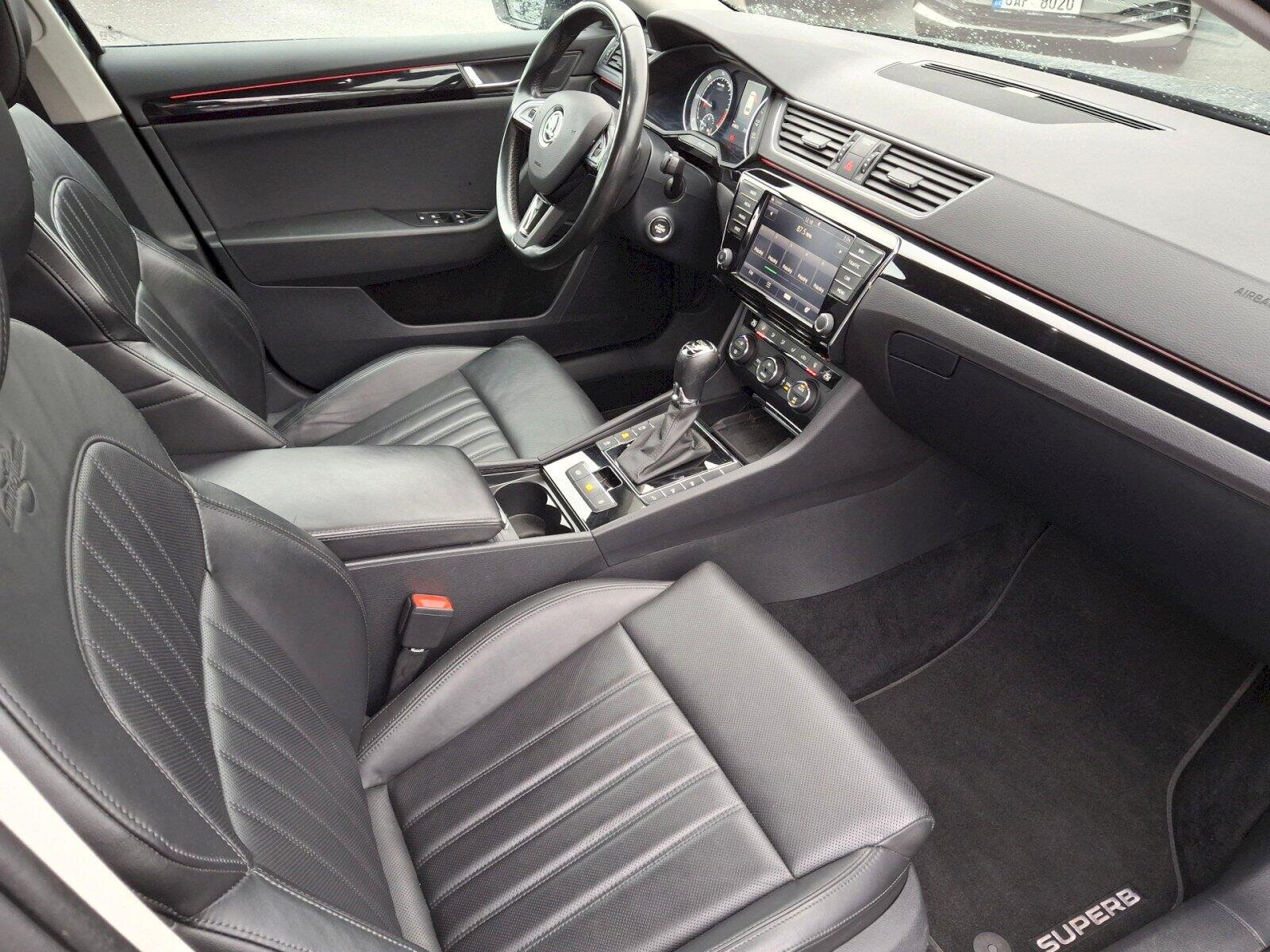 Škoda Superb