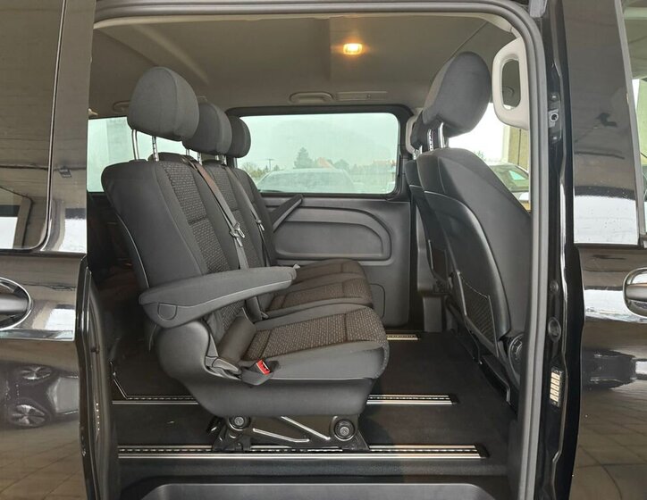 Mercedes-Benz Vito 15