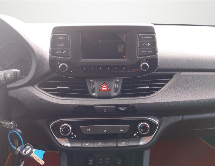 Hyundai i30 Liftback 1,4 l 103 kw