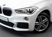 BMW X1 8