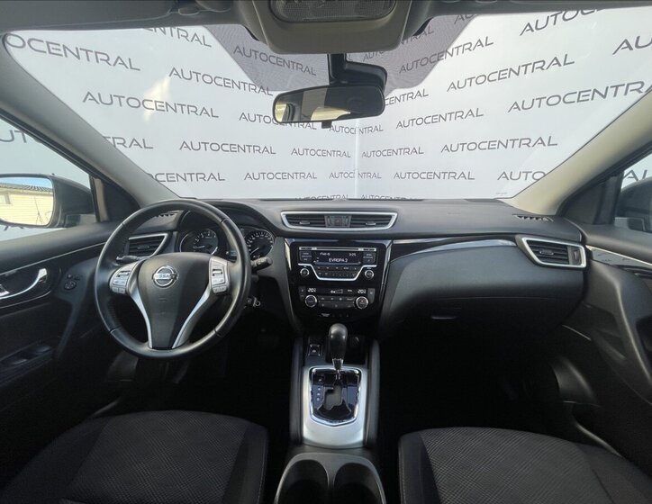 Nissan Qashqai SUV / Terénní 1,2 l 85 kw