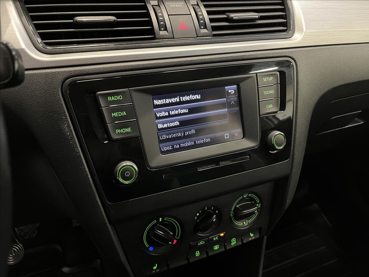 Škoda Rapid Liftback 1,2 l 66 kw