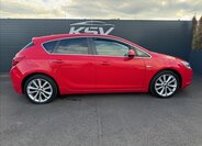 Opel Astra Hatchback 1,4 l 103 kw