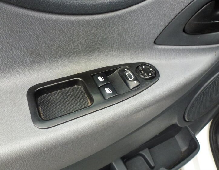 Peugeot Expert Ostatní 1,6 l 66 kw