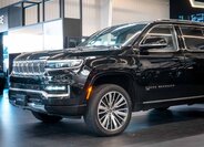 Jeep Grand Wagoneer 13