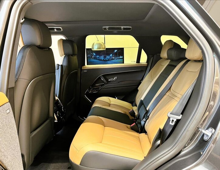 Land Rover Range Rover Sport SUV 3,0 l 221 kw