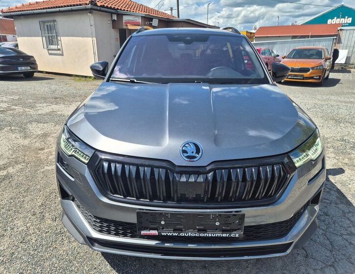 Škoda Karoq SUV / Terénní 1,5 l 110 kw