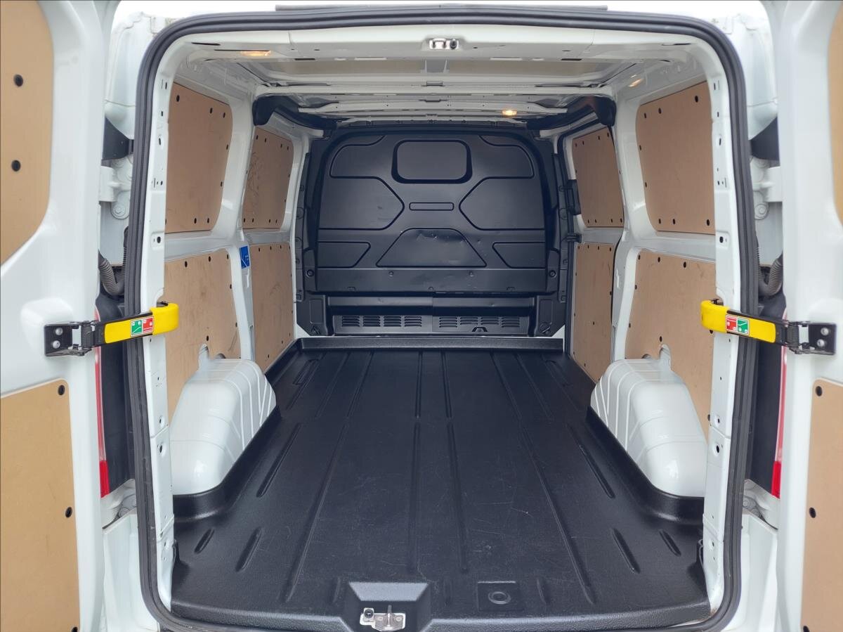 Ford Transit Custom Skříň 2,0 l 77 kw