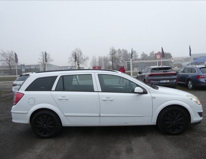 Opel Astra Kombi 1,7 l 74 kw