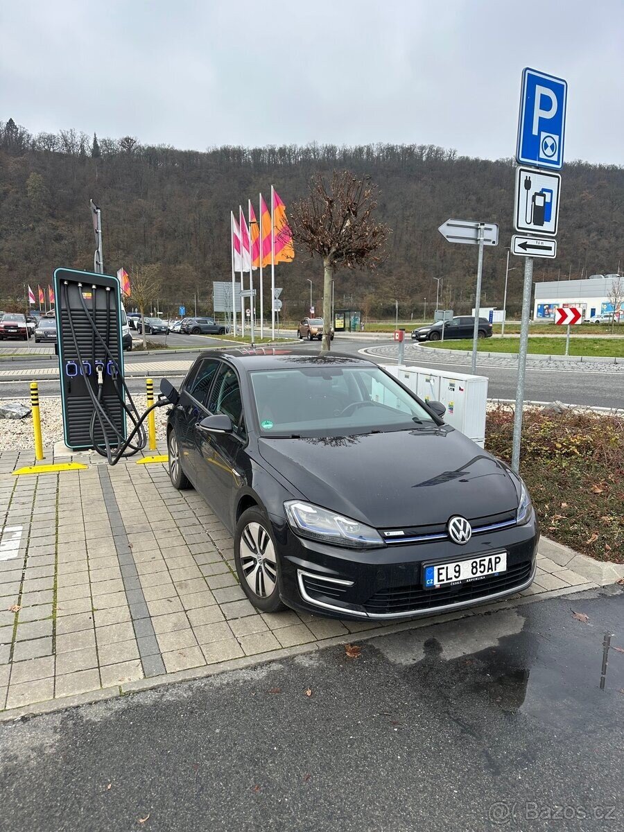 Volkswagen Golf Hatchback 0,0 0