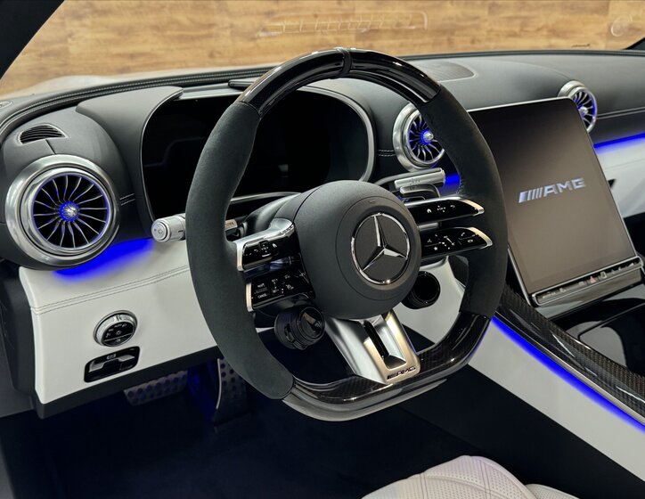 Mercedes-Benz AMG GT Kupé 4,0 l 430 kw