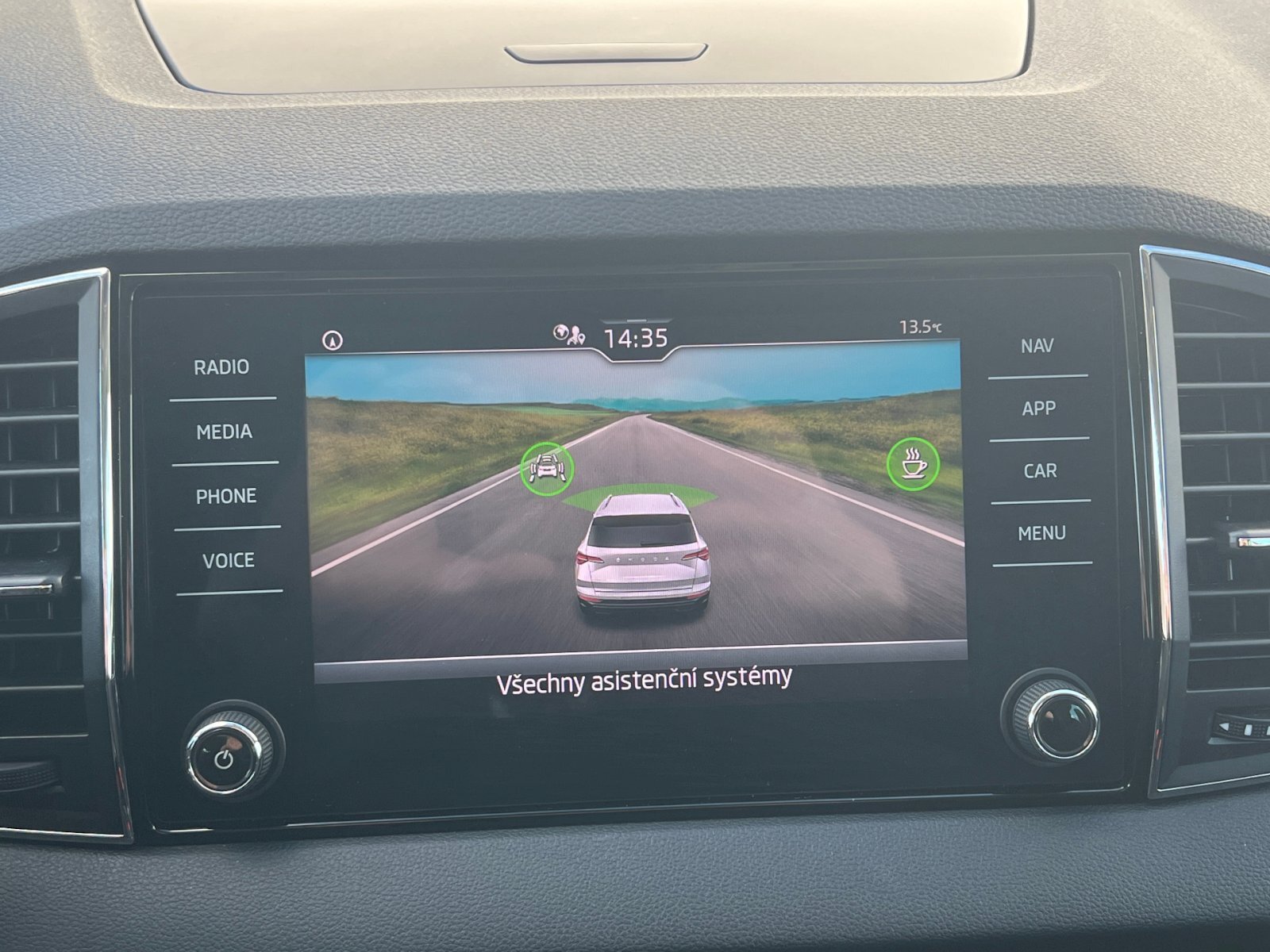 Škoda Karoq SUV / Terénní 1,5 l 110 kw