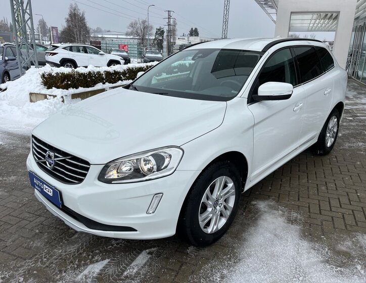 Volvo XC60 SUV 2,4 l 140 kw