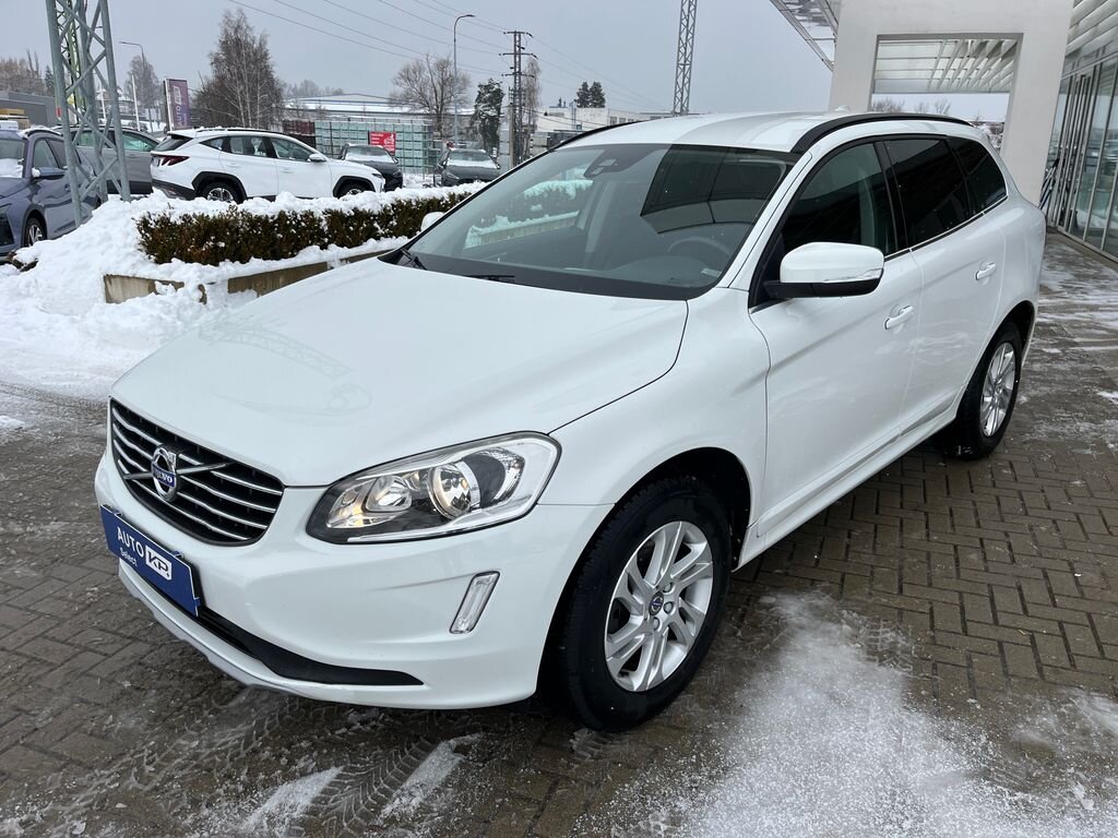 Volvo XC60 SUV 2,4 l 140 kw