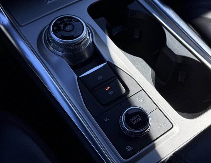 Ford Explorer SUV / Terénní 3,0 l 336 kw