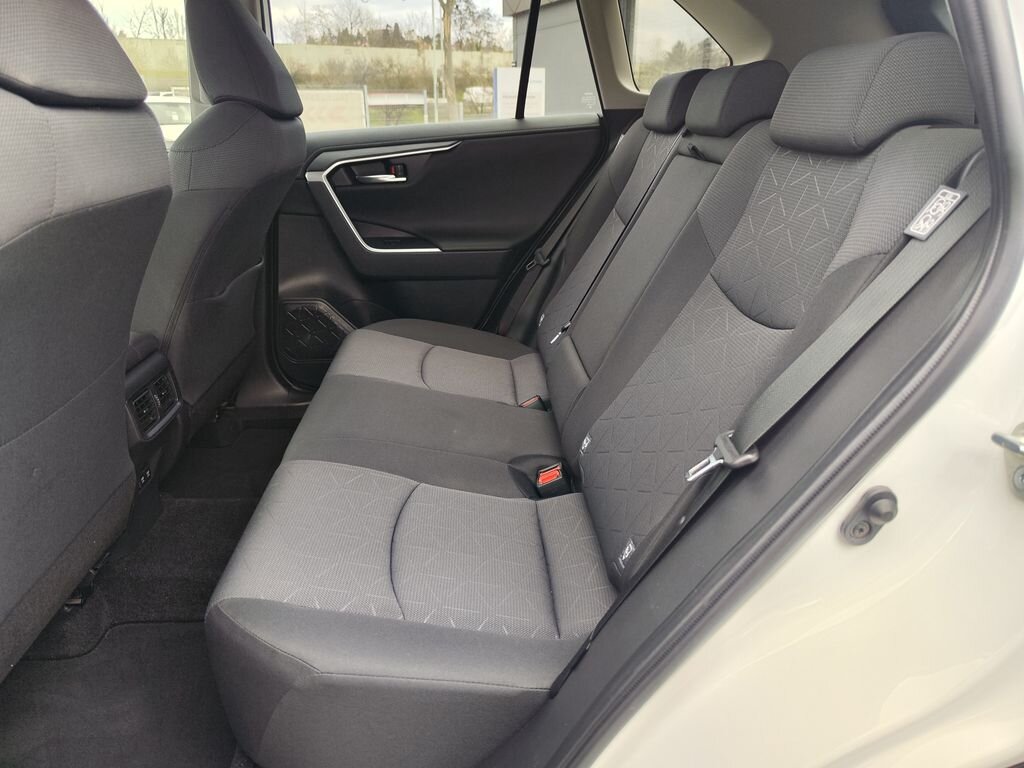 Toyota RAV4 SUV / Terénní 2,0 l 129 kw