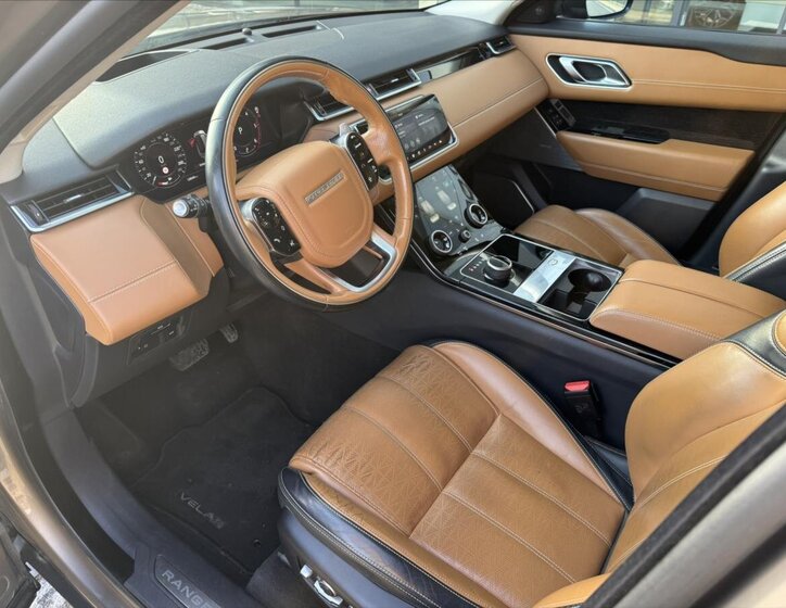 Land Rover Range Rover Velar 10