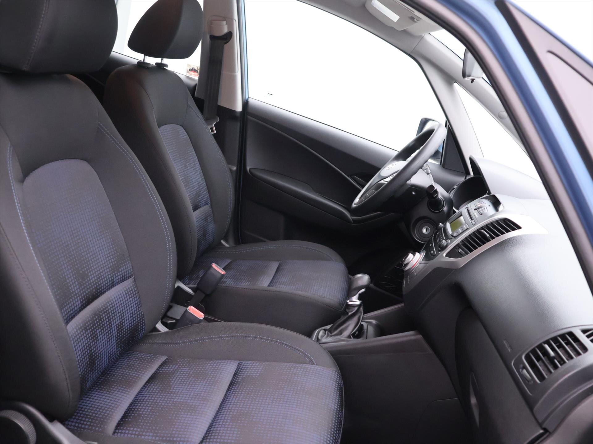 Hyundai ix20 MPV 1,4 l 66 kw