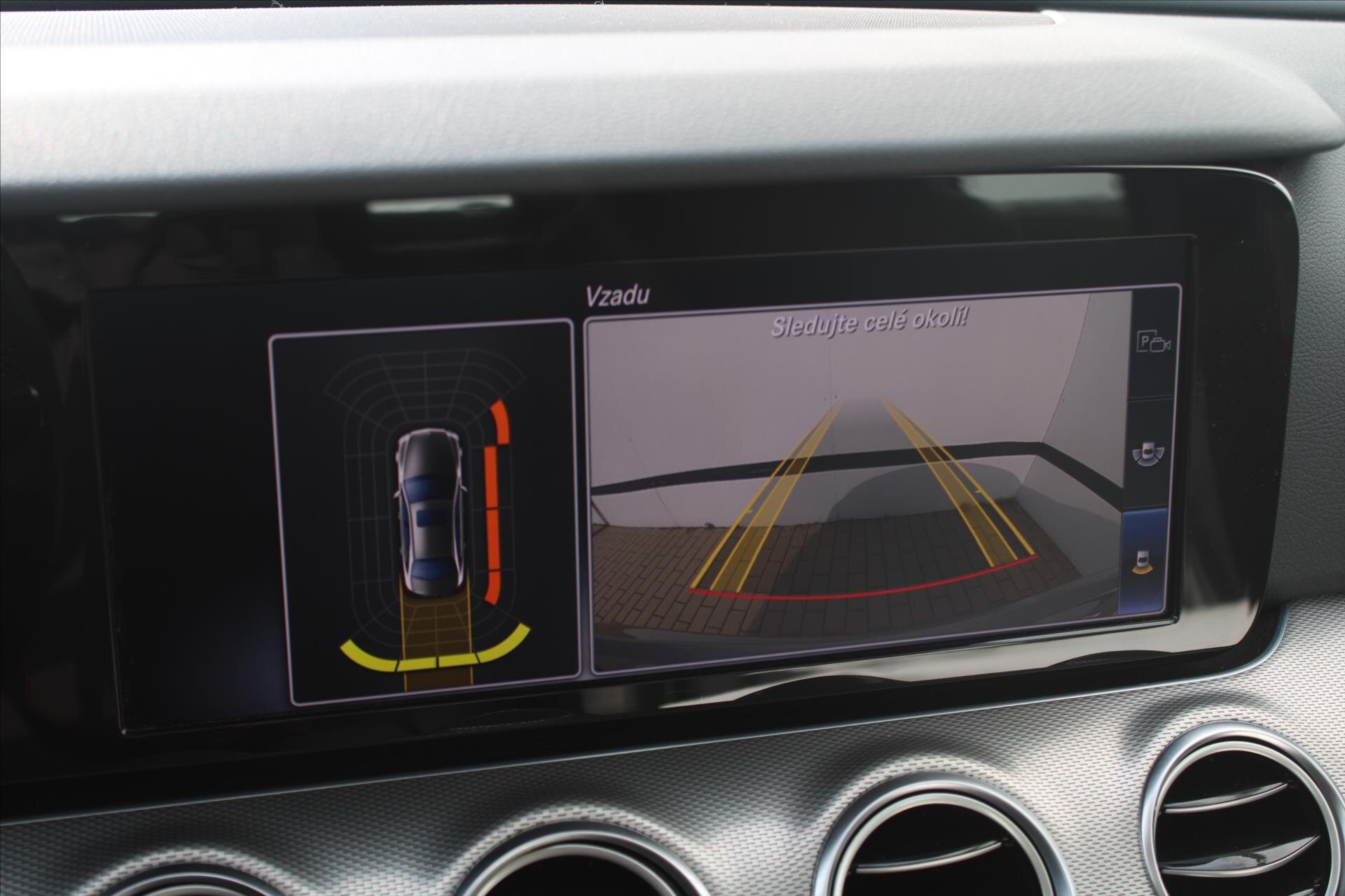 Mercedes-Benz Třídy E Sedan / Limuzína 2,0 l 155 kw