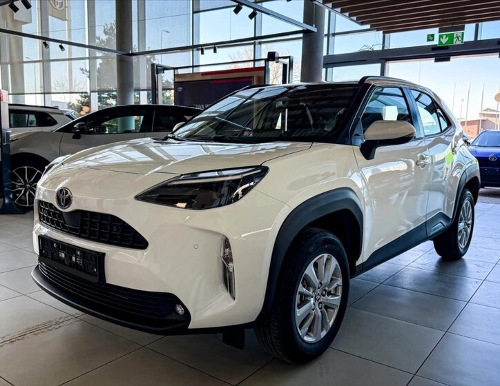 Toyota Yaris Cross SUV 1,5 l 85 kw