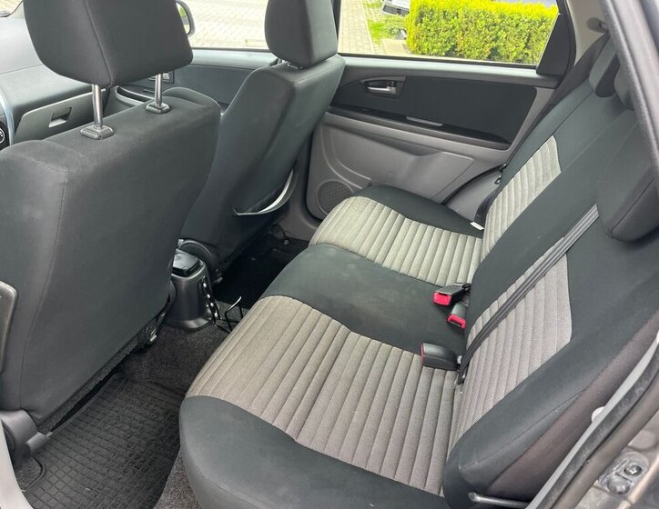 Suzuki SX4 SUV / Terénní 1,6 l 79 kw