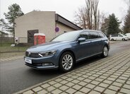 Volkswagen Passat 1