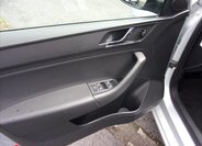 Škoda Rapid Sedan / Limuzína 1,6 l 77 kw