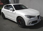 Alfa Romeo Stelvio SUV / Terénní 2,9 l 375 kw