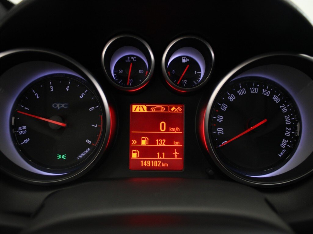 Opel Astra Hatchback 2,0 l 206 kw