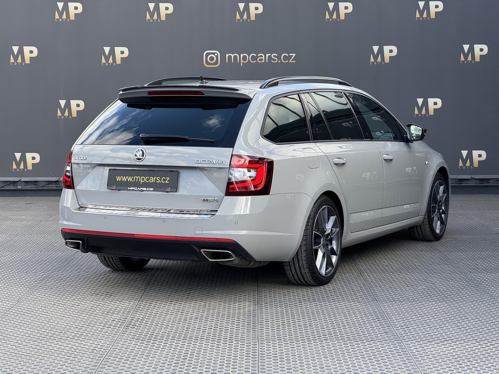 Škoda Octavia Kombi 2,0 l 169 kw