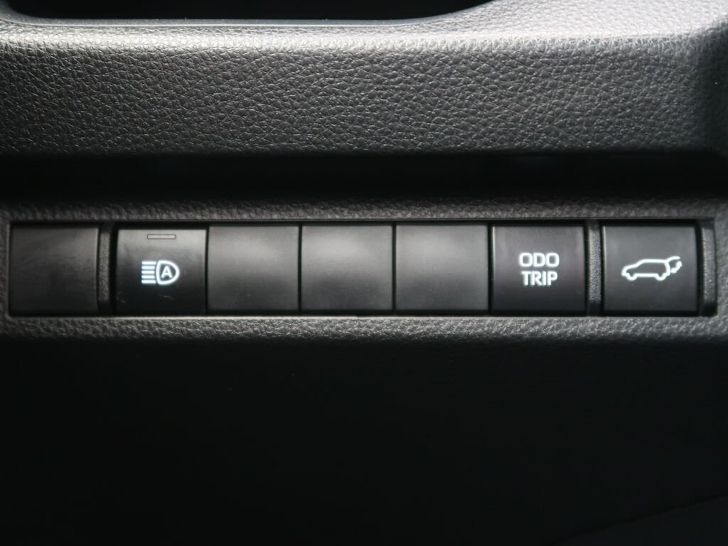 Toyota RAV4 SUV / Terénní 2,5 l 131 kw