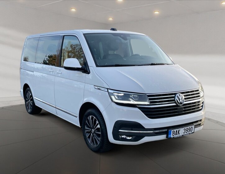 Volkswagen Multivan 1