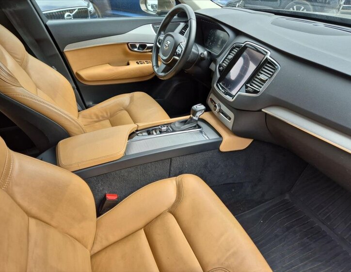 Volvo XC90 Ostatní 2,0 l 171 kw