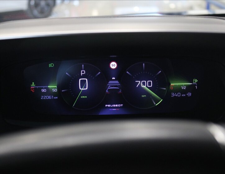 Peugeot 308 Hatchback 1,2 l 96 kw