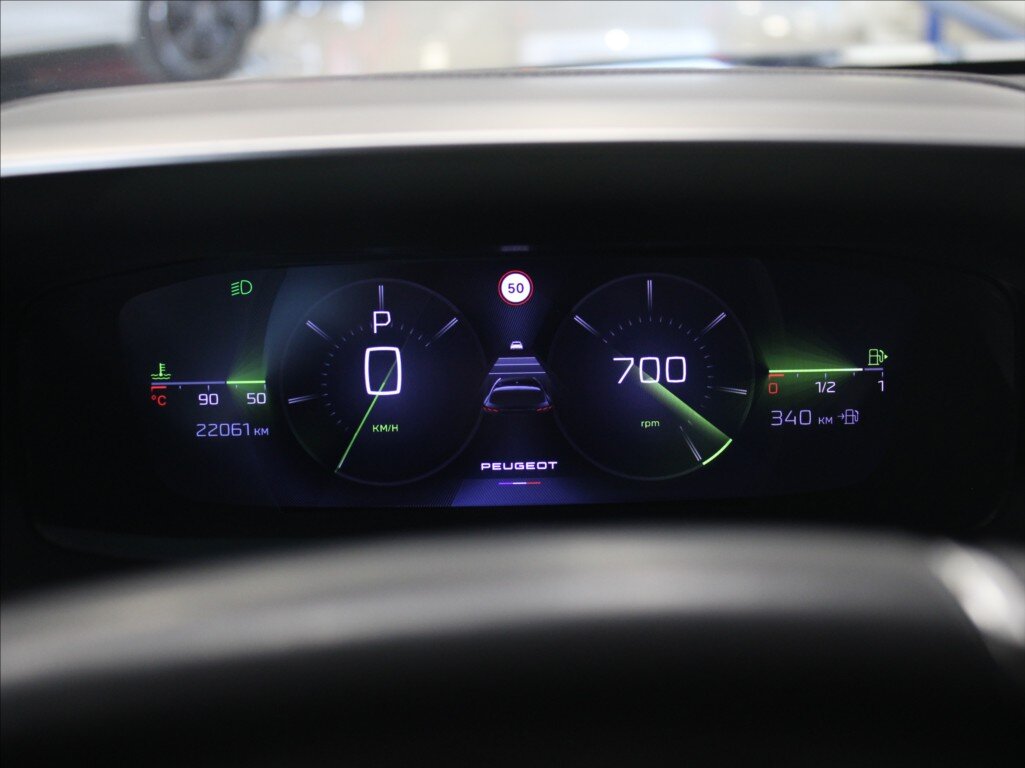 Peugeot 308 Hatchback 1,2 l 96 kw