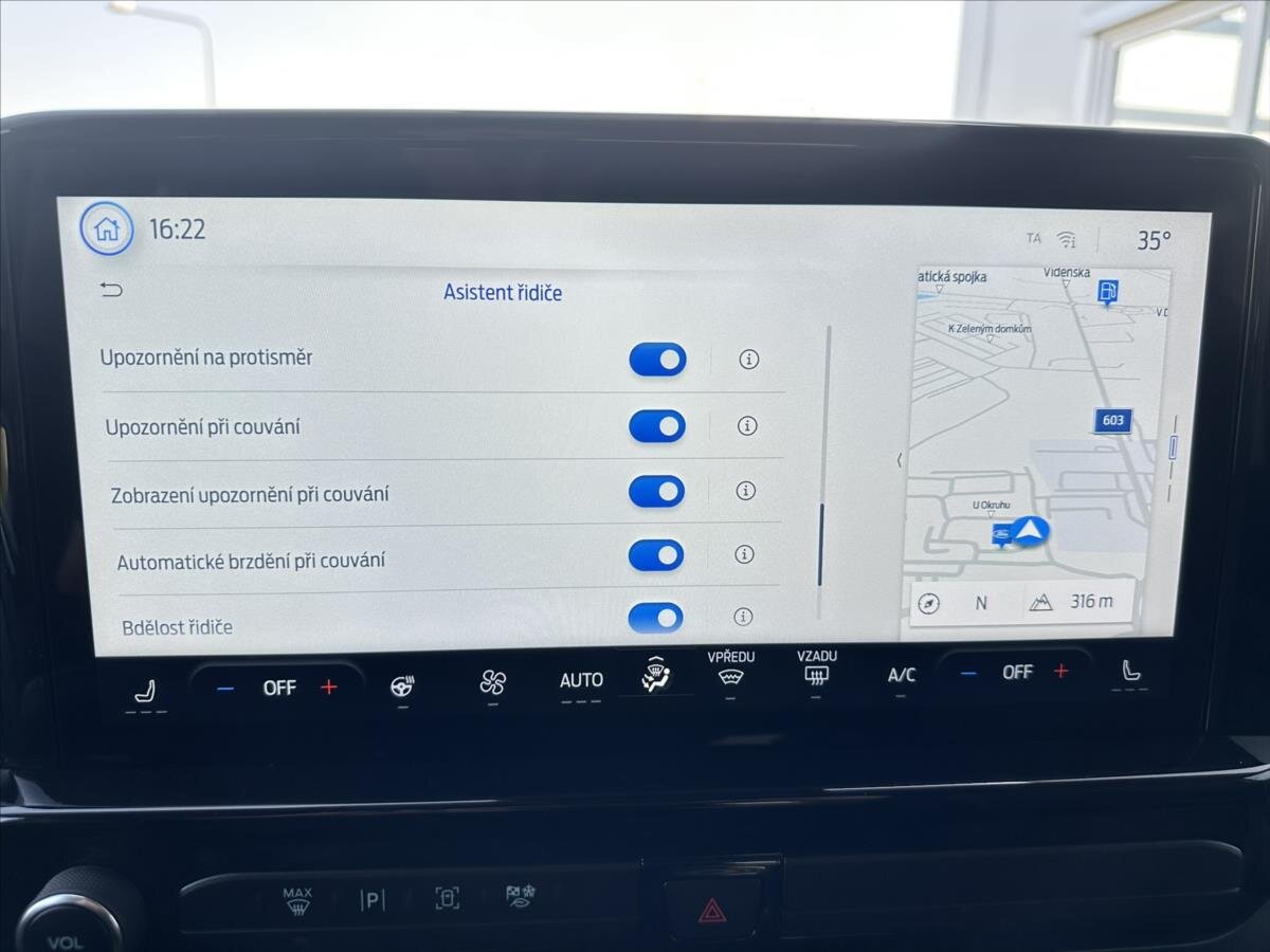 Ford Tourneo Custom Kombi 2,0 l 125 kw