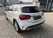 Mercedes-Benz GLA SUV 2,0 l 135 kw
