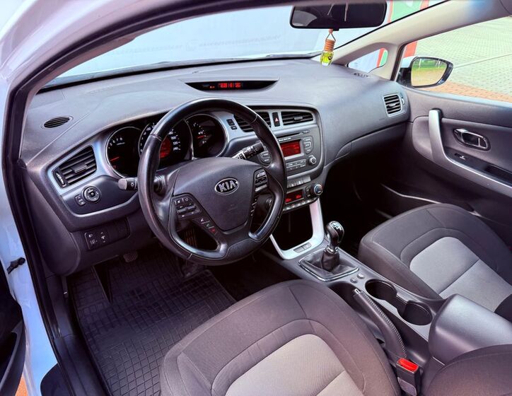 KIA Ceed 14