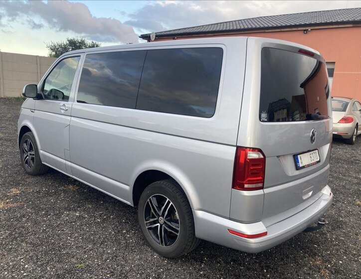 Volkswagen Multivan Kombi 2,0 l 110 kw