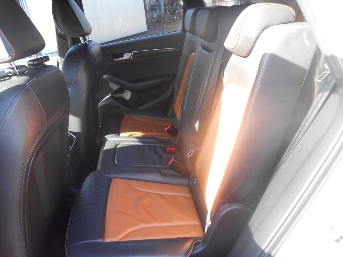 Audi Q5 SUV / Terénní 2,0 l 125 kw